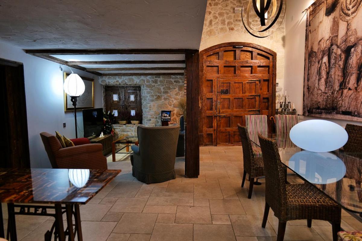 La Sinagoga Guest House Penaranda de Duero Luaran gambar