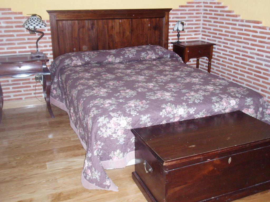 La Sinagoga Guest House Penaranda de Duero Bilik gambar